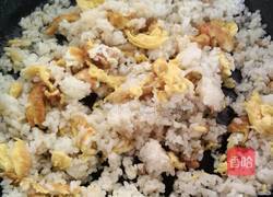 五彩蛋炒饭的做法图解5