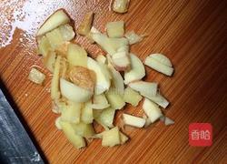 青椒炒鸡肉的做法图解2