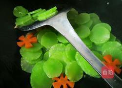 清炒莴笋片的做法图解4