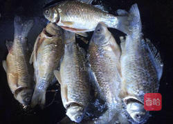 红烧小鲫鱼的做法图解5