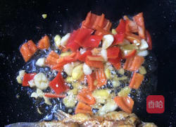 红烧小鲫鱼的做法图解7