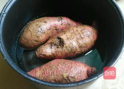 番薯饼的做法图解1