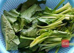 陈醋菠菜花生米的做法图解2