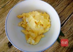 西葫芦炒鸡蛋的做法图解7