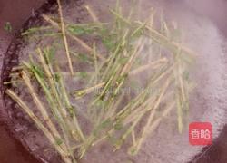 枸杞叶猪肝汤的做法图解4