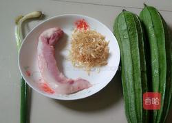 角瓜炒肉的做法图解1