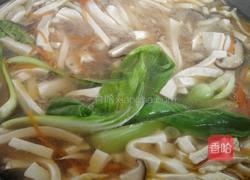 酸辣香菇豆腐汤的做法图解8