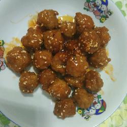茄汁芝麻小肉丸的做法[图]