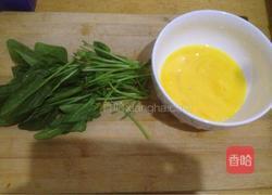 鸡蛋菠菜汤的做法图解1