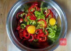 尖椒炒鸡蛋的做法图解3