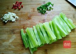 凉拌莴苣的做法图解2