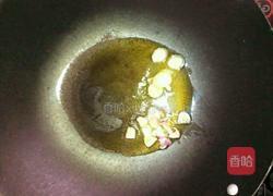 黄瓜鸡蛋豆腐汤的做法图解3