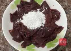 大蒜炒猪肝的做法图解2