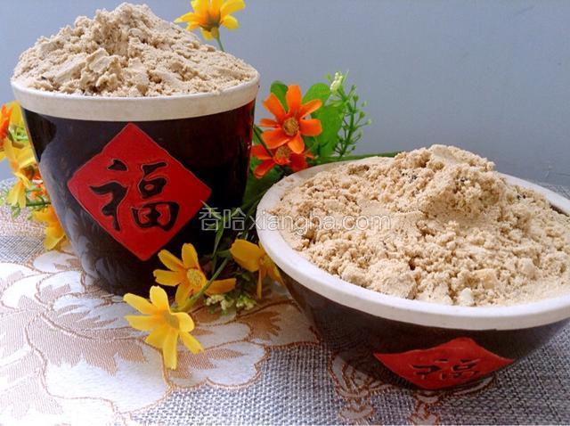 凉凉后就可以装入瓶中或食品袋中，随吃随取。