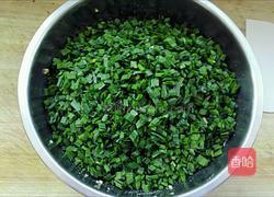 鹅蛋韭菜盒子的做法图解5