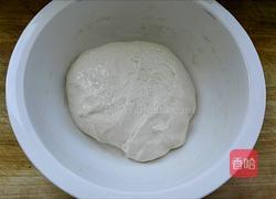 鹅蛋韭菜盒子的做法图解6