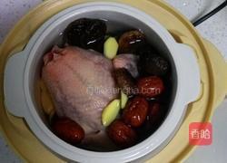 清炖鸽子汤的做法图解3