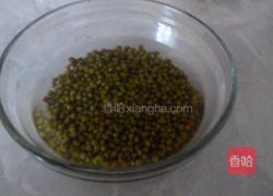 小米绿豆粥的做法图解1