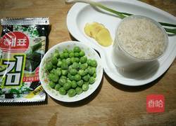 排骨粥的做法图解1