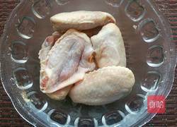 红烧鸡翅炖土豆的做法图解1