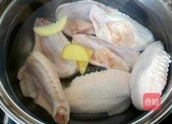 红烧鸡翅炖土豆的做法图解3