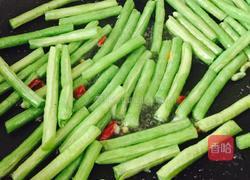 蒜泥炒豇豆的做法图解6