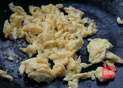 胡萝卜炒鸡蛋的做法图解5