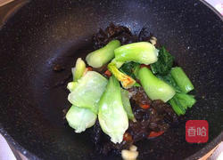 木耳炒油菜的做法图解11