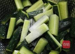 黄瓜咸菜的做法图解3