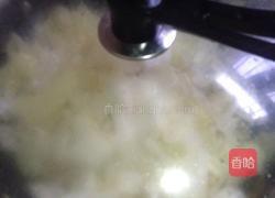 白菜猪肉炖粉条的做法图解8