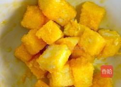 鸡蛋炒馒头的做法图解4