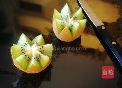 猕猴桃莲花的做法图解4