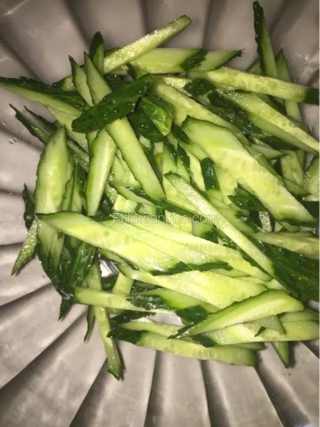 黄瓜切条
