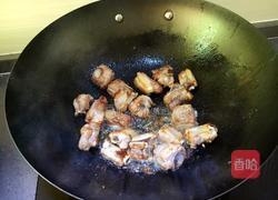 红烧排骨炖土豆的做法图解5