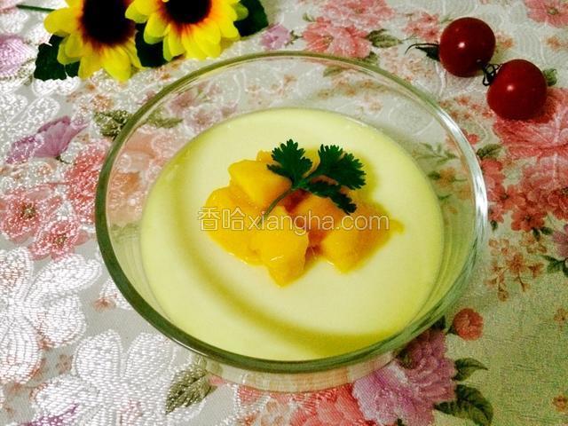 牛奶蒸蛋
