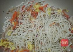 炒面条的做法图解9