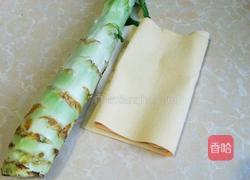 凉拌莴苣百叶丝的做法图解1