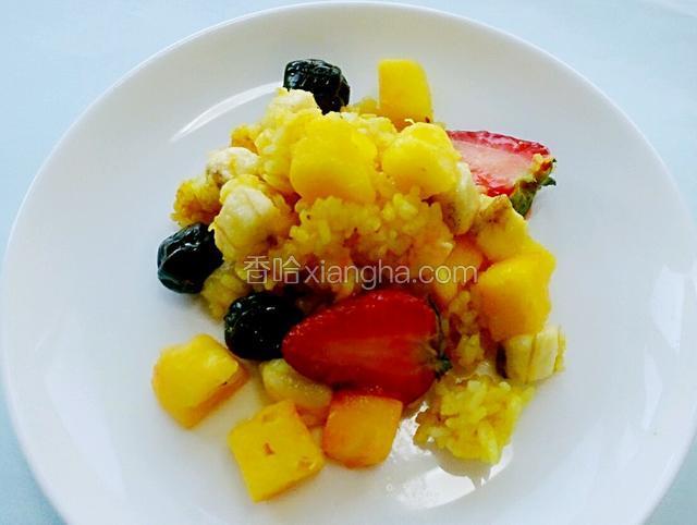 五彩菠萝炒饭