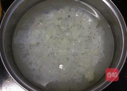 冰糖银耳红枣汤的做法图解4