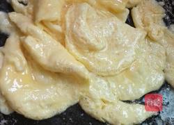 番茄炒蛋的做法图解4