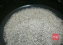 椰浆西米露的做法图解3