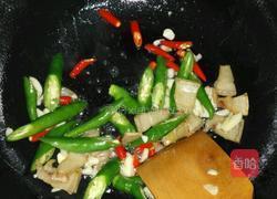 家常辣椒炒肉的做法图解4