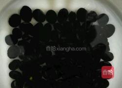 五谷杂粮养生粥的做法图解1