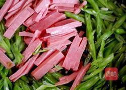豆角炒火腿的做法图解7