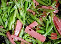 豆角炒火腿的做法图解8