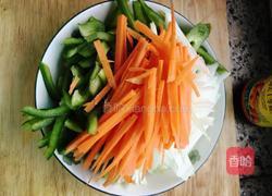 蚝油三丝里脊的做法图解2