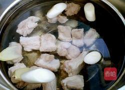 排骨炖海带的做法图解5