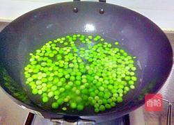 肉末炒豌豆的做法图解3