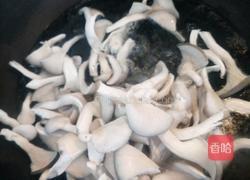 凉拌手撕平菇的做法图解2