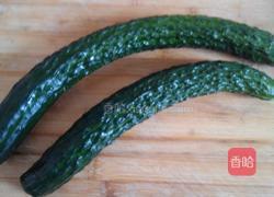 酸辣黄瓜的做法图解1